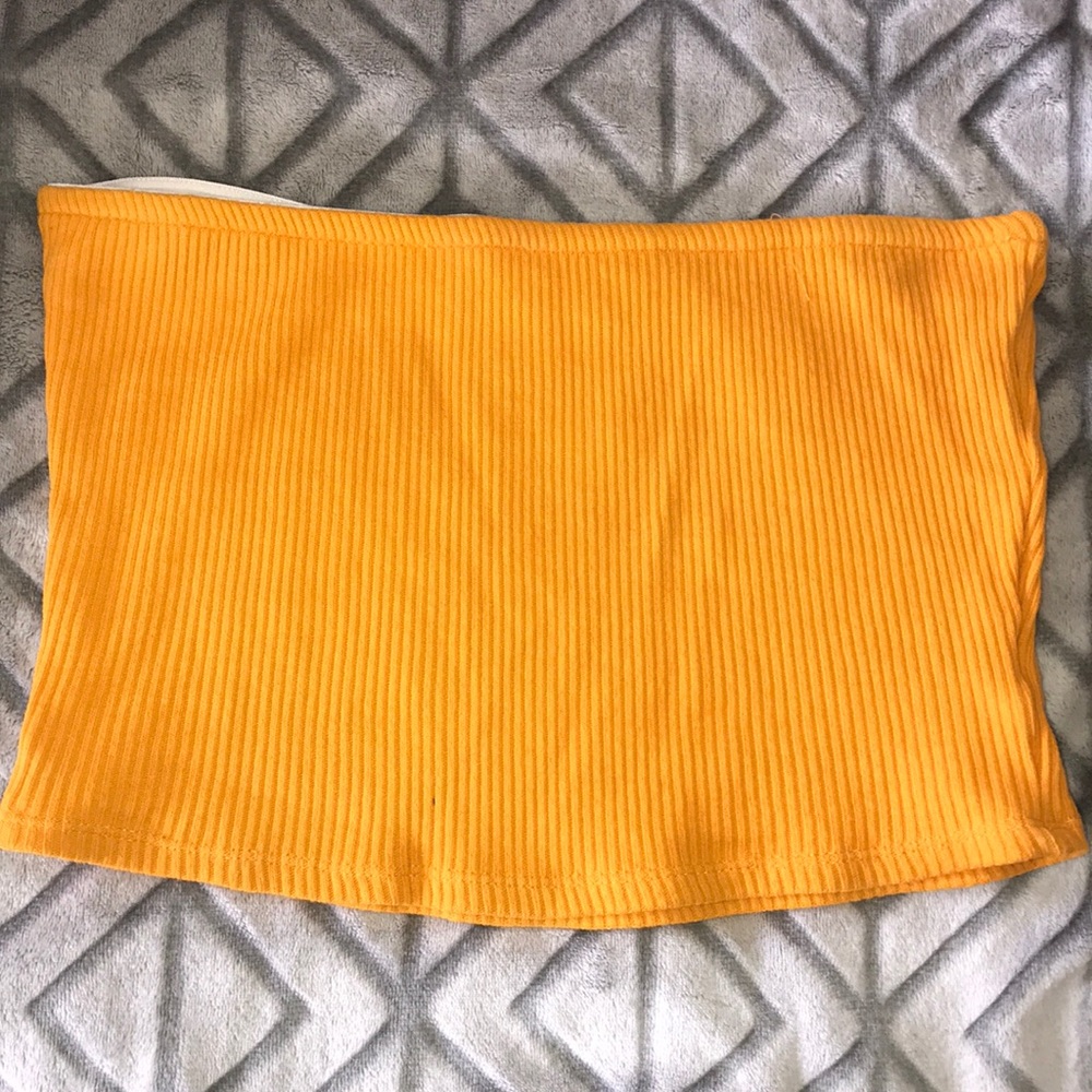 UO Ribbed Sleeveless Crop Top